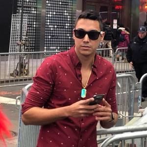 Meet your Posher, Leonardo